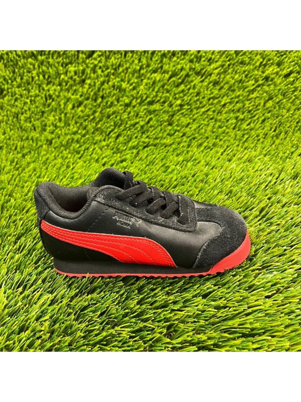Puma Roma Art Of Sport Boys Size 8C Black Red Walking Running Shoes Sneakers